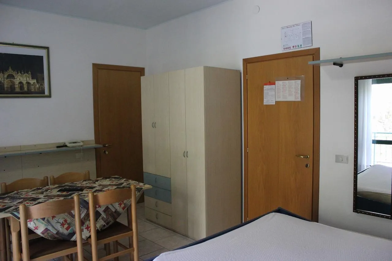 Hotel Residence Beverly Lido di Jesolo