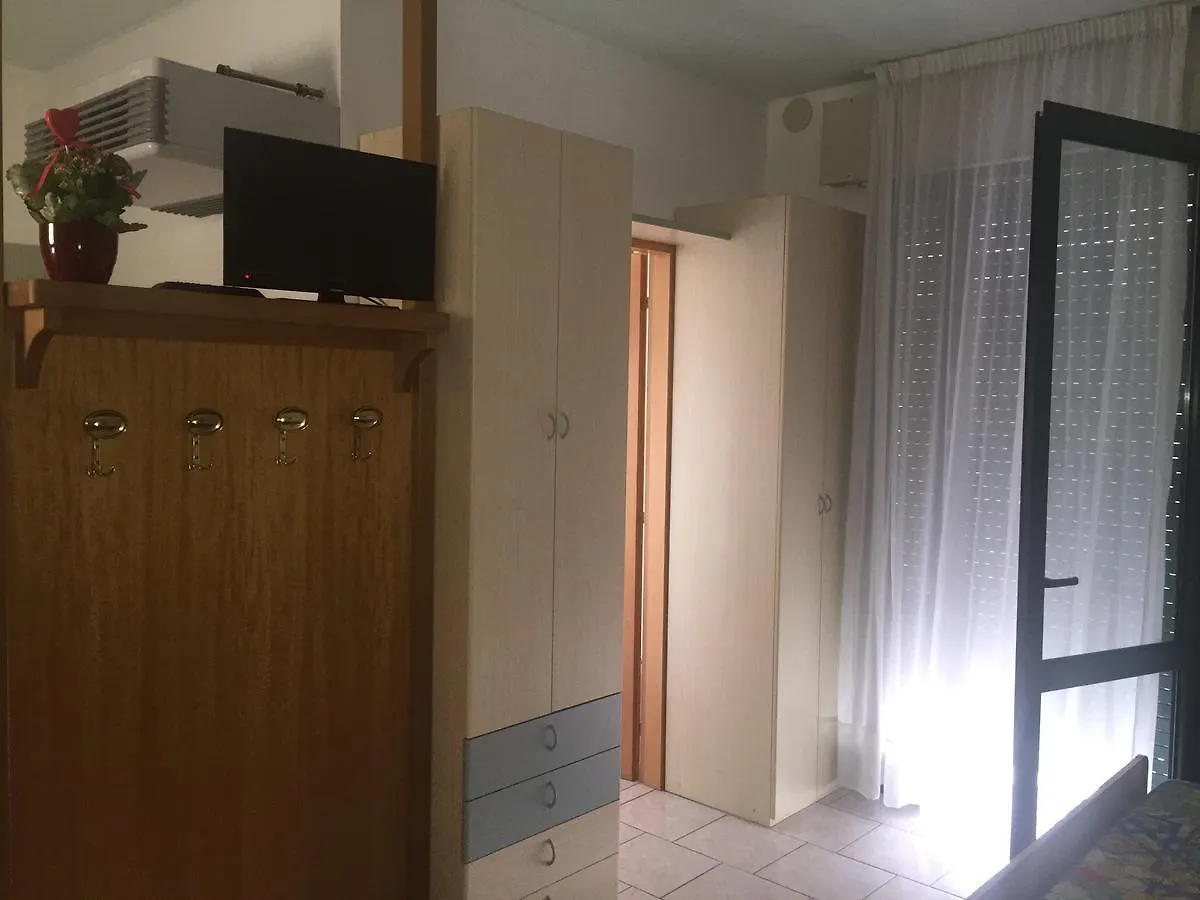 Hotel Residence Beverly Lido di Jesolo Lägenhet